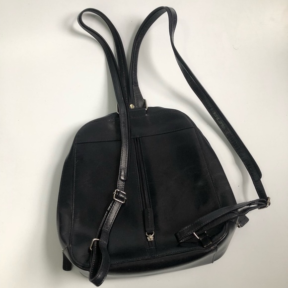 ETIENNE AIGNER heritage-inspired convertible crossbody/backpack/tote bag - Picture 3 of 7